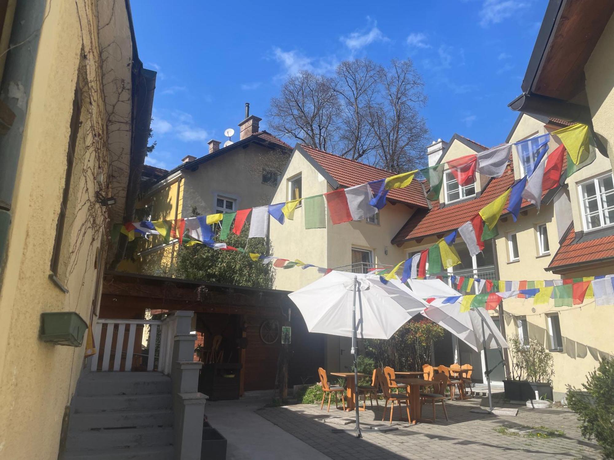 Norling Guest House Wien Exteriör bild