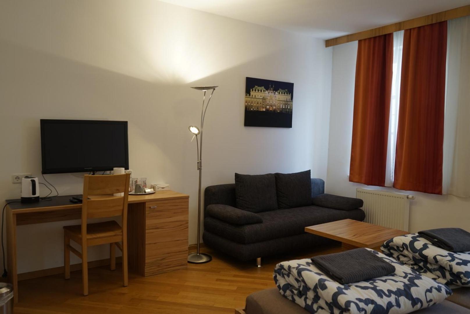 Norling Guest House Wien Exteriör bild