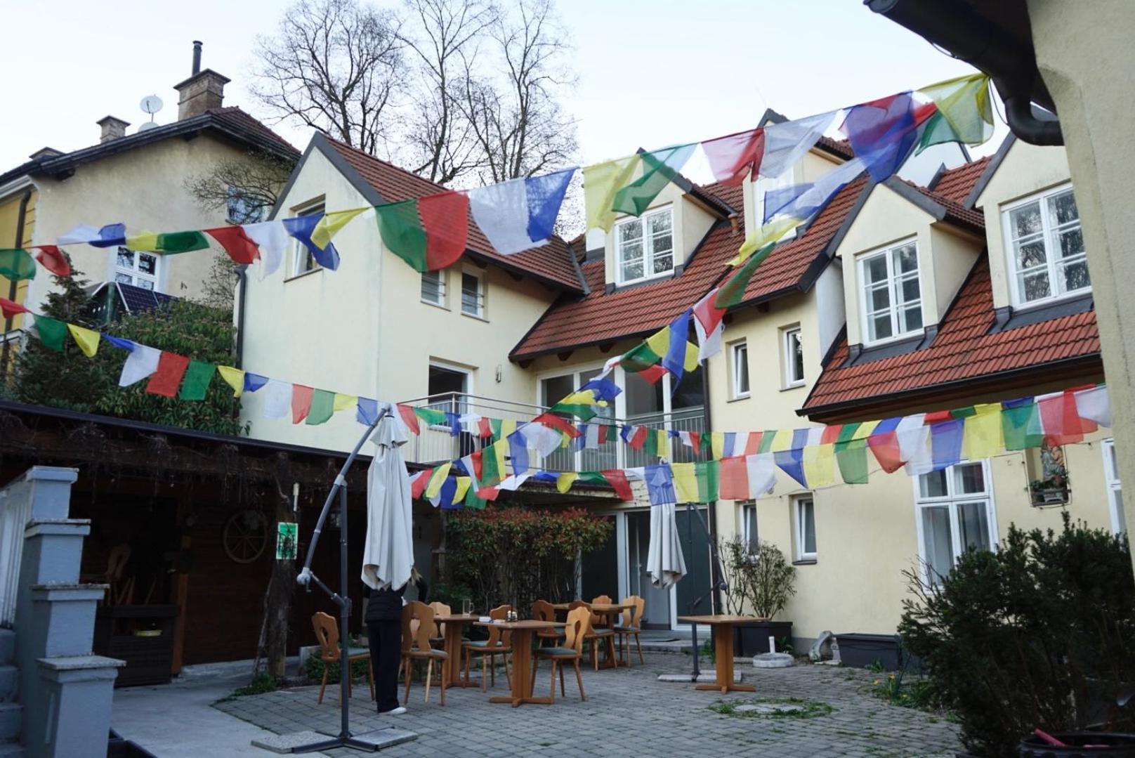 Norling Guest House Wien Exteriör bild